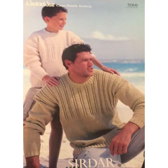 New Sirdar 5066 Wash N Wear Men Boys Crepe Double Knitting Pullover Pattern - Picture 2 of 2